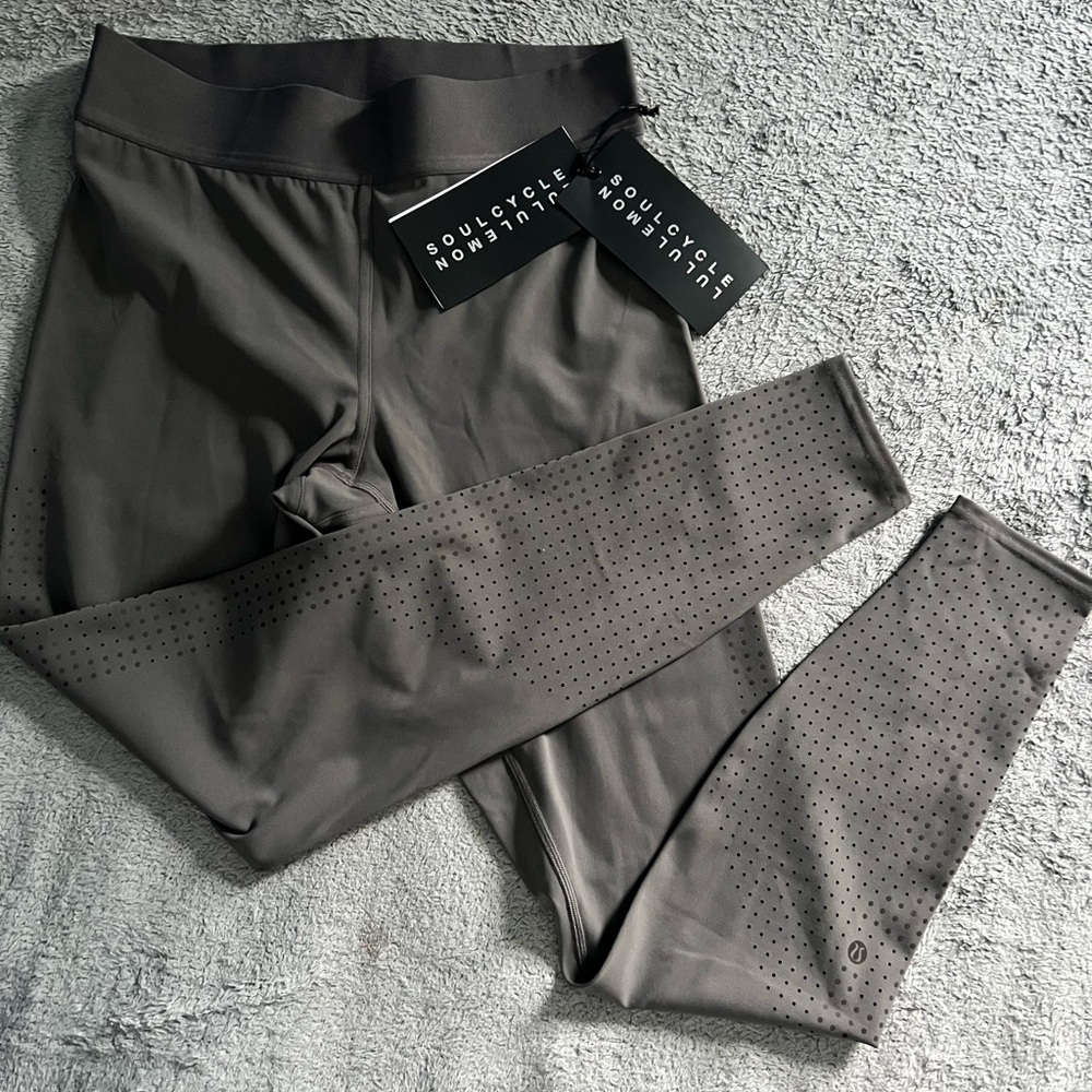 NEW Lululemon Soul Cycle gray leggings
